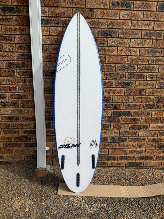 Dylan Longbottom RX5 | 6.0 x 19 1/4 x 2.5 - 30.34 litres